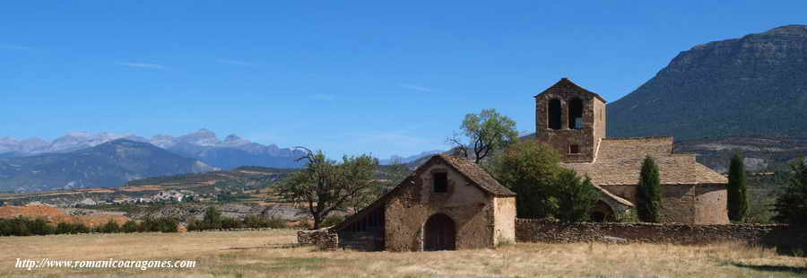 Vista sur de la iglesia de Allué