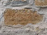 FRAGMENTO DE L�PIDA FUNERARIA