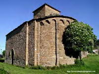 CABECERA DEL TEMPLO EN PRIMAVERA