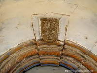 DOVELA CLAVE EN LA ENTRADA: 1587