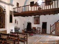 INTERIOR HACIA EL ESTE