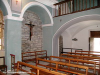 MURO NORTE DEL TEMPLO. AL FONDO: ACCESO A LA TORRE