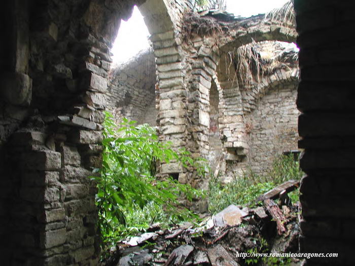 ARQUERA DE LA NAVE DESDE LA CABECERA NORTE