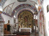 INTERIOR DELTEMPLO HACIA LA CABECERA