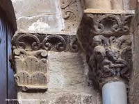 CAPITEL E IMPOSTA SUR