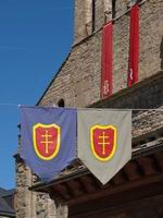 ENSE�AS ANTE LA CATEDRAL