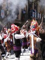DESCARGAS DE FUSILER�A ANTE A CATEDRAL