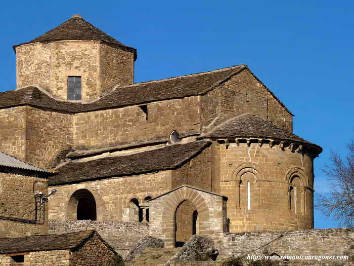 VISTA SURESTE DEL TEMPLO