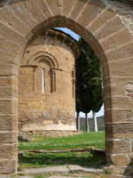 ACCESO AL RECINTO DEL TEMPLO