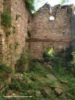 LIENZO NORTE DE LA TORRE CON MECHINALES PAREADOS