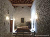 INTERIOR DE LA NAVE HACIA LOS PIES