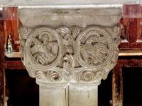 DETALLE CAPITELES