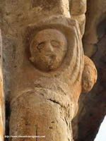 CAPITEL DEL LADO SUR ABSIDAL