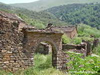 RUINAS DE EDIFICACIONES.