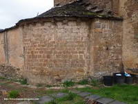 VISTA NORTE DE LA CABECERA. CANAL�N DE ALUMINIO EN CORNISA