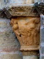 CAPITEL DEL LADO SUR