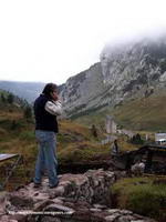 EL ARQUE�LOGO JOSE LUIS ONA �A PIE DE OBRA�  EN LA CAMPA�A DE EXCAVACI�N DE 2004 - 15/Sept/2004