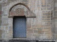 PORTADA EN EL MURO SUR, PROBABLE ACCESO AL CLAUSTRO DESAPARECIDO.