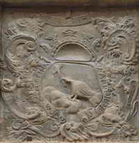 ESCUDO DE SANTA CRISTINA DE SOMPORT DEL SIGLO XVIII