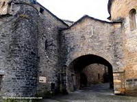 CABECERA DEL TEMPLO Y ARCO DEL HOSPITAL