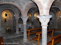 CRIPTA. NAVE NORTE HACIA CABECERA