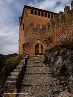 ACCESO AL RECINTO