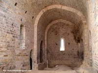 INTERIOR DEL TEMPLO, HACIA LA CABECERA