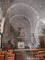 INTERIOR HACIA LA CABECERA