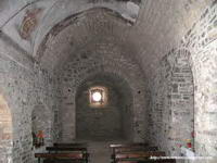 INTERIOR DE LA NAVE HACIA LOS PIES