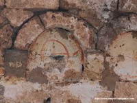 DETALLE DE  PINTURA ORIGINAL BAJO ARQUILLO DEL LADO NORTE DEL CAMPANARIO