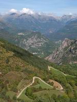VISTA DESDE SAN JUAN. AL FONDO, CHIA Y EL PIRINEO