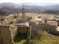 IGLESIA DE LUZ�S, DESDE EL CASTILLO. VISTA NOROESTE