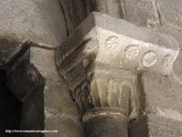 CAPITEL ESTE ENTRADA A REFECTORIO