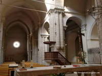 INTERIOR DE LA NAVE HACIA LOS PIES. EMBOCADURA NAVE NORTE