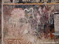 PINTURAS DEL MURO SUR, JUNTO A CABECERA. MILAGRO DEL MONTE G�RGAMO