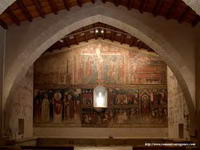 PINTURAS RESPUESTAS EN LA CABECERA DEL TEMPLO