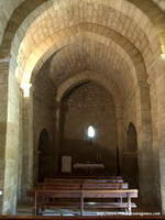 INTERIOR DEL TEMPLO HACIA LA CABECERA