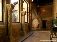 ALA ESTE DEL CLAUSTRO, NADA M�S ACCEDER DESDE EL MUSEO