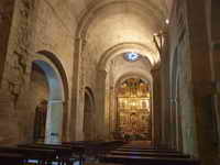 NAVE CENTRAL DESDE LOS PIES