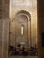 �BSIDE CENTRAL OCULTO POR RETABLO MAYOR