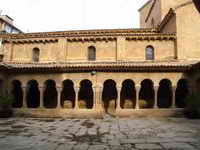ALA NORTE DEL CLAUSTRO, ADOSADA AL TEMPLO