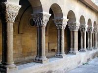 ARCADAS DEL CLAUSTRO ROMÁNICO