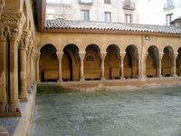 CLAUSTRO. ALAS ESTE Y SUR