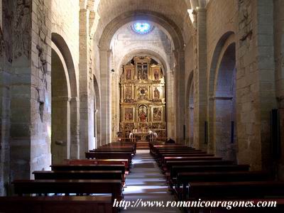 INTERIOR DEL TEMPLO HACIA LA CABECERA