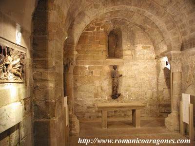 CAPILLA DE SAN BARTOLOM�. RESTO DEL ANTIGUO MONASTERIO MOZ�RABE. HOY, PANTE�N REAL
