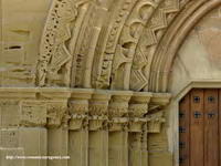 CAPITELES DEL LADO NORTE
