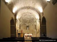 INTERIOR DEL TEMPLO HACIA LA CABECERA