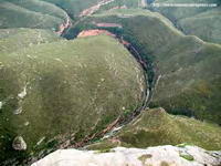 HOZ DEL R�O FLUMEN DESDE LO ALTO DE LA PE�A DE SEN