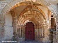 PORTADA NORTE DE ACCESO AL CLAUSTRO