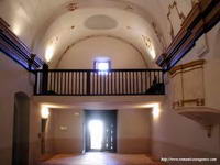 LA NAVE HACIA LOS PI�S DEL TEMPLO